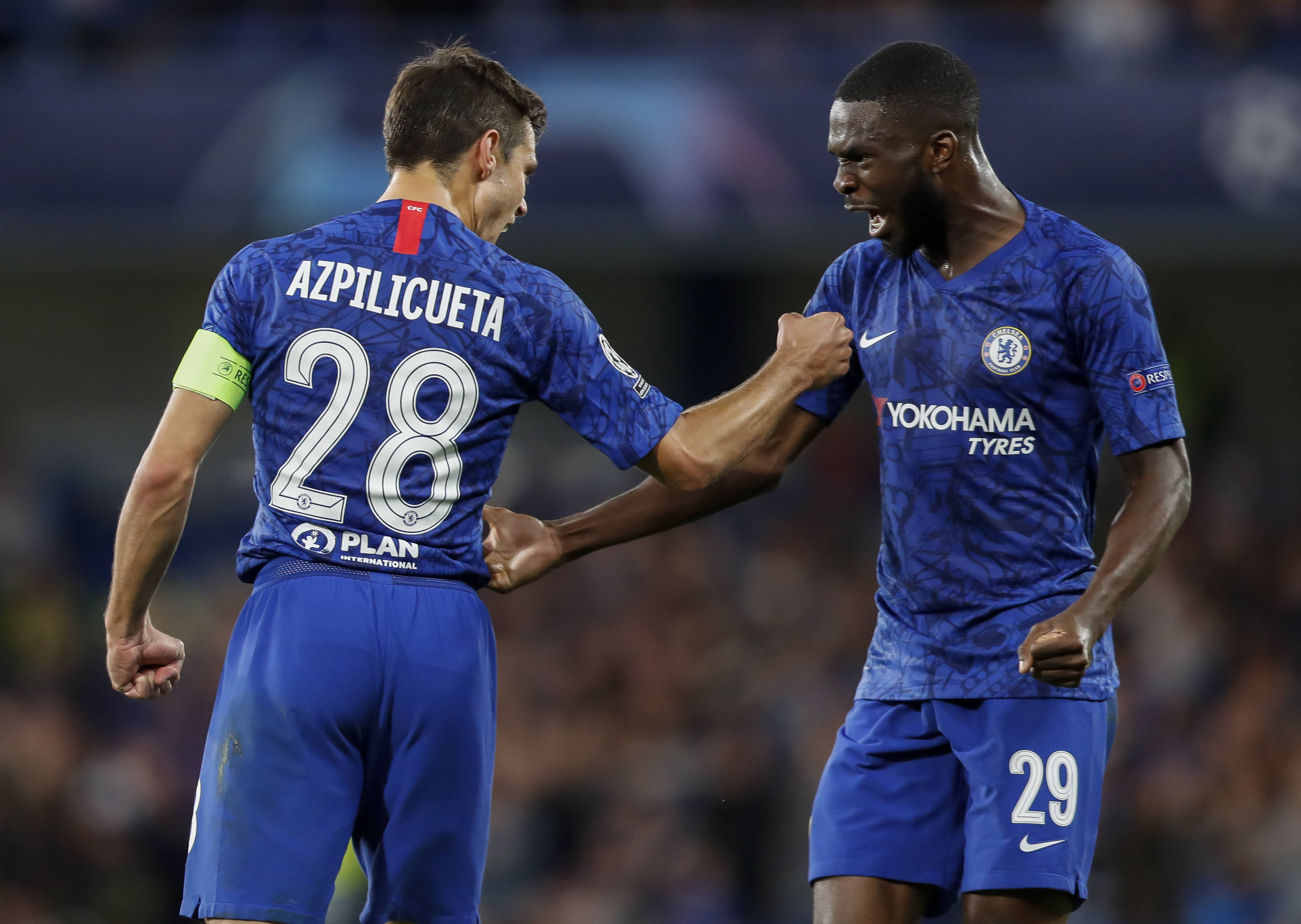 库尔尼科娃走光