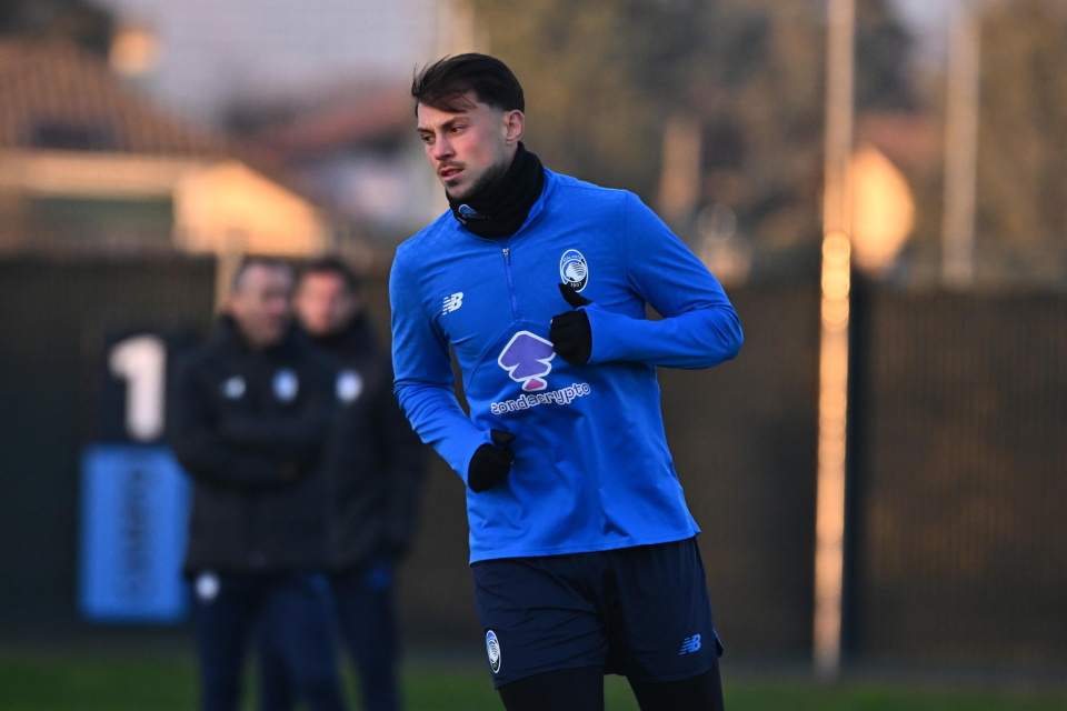 从国际比赛日亚特兰大备战意大利杯到管理层表态——更衣室稳定，字母哥连续十二场比赛得分超过大胜的简单介绍