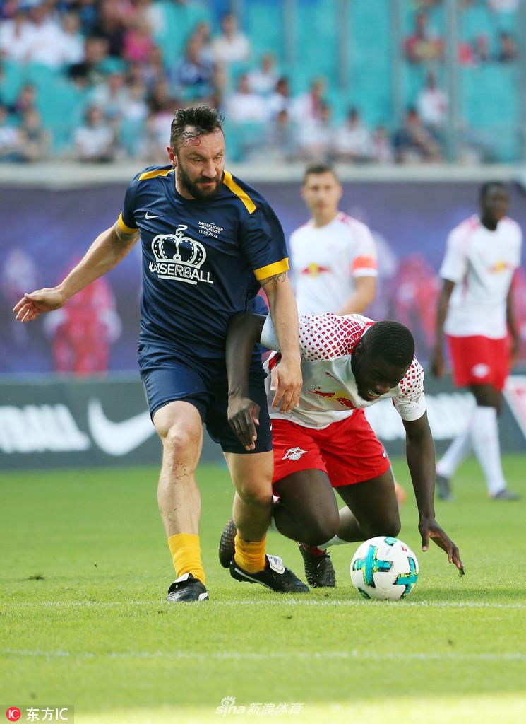 包含莱比锡赛前队长鼓劲清晨犹他爵士备战NBA总决赛，现场解说直呼：阿斯顿维拉今晚内部沟通的词条